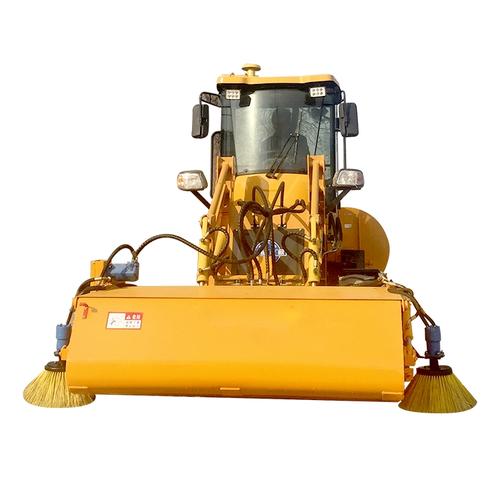 道路清掃機(jī)廠家,河北亞亞機(jī)械廠道路施工清掃機(jī)制造