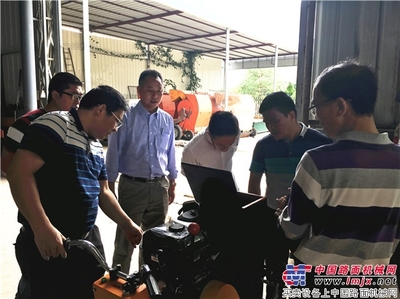 深耕細分領(lǐng)域:閩科舉辦公路垃圾處理回收利用設(shè)備觀摩會-閩科-工程機械動態(tài)-中國路面機械網(wǎng)