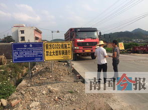 4月11日焦點(diǎn)圖 小車(chē)翻下山墜河 車(chē)內(nèi)男子不幸身亡